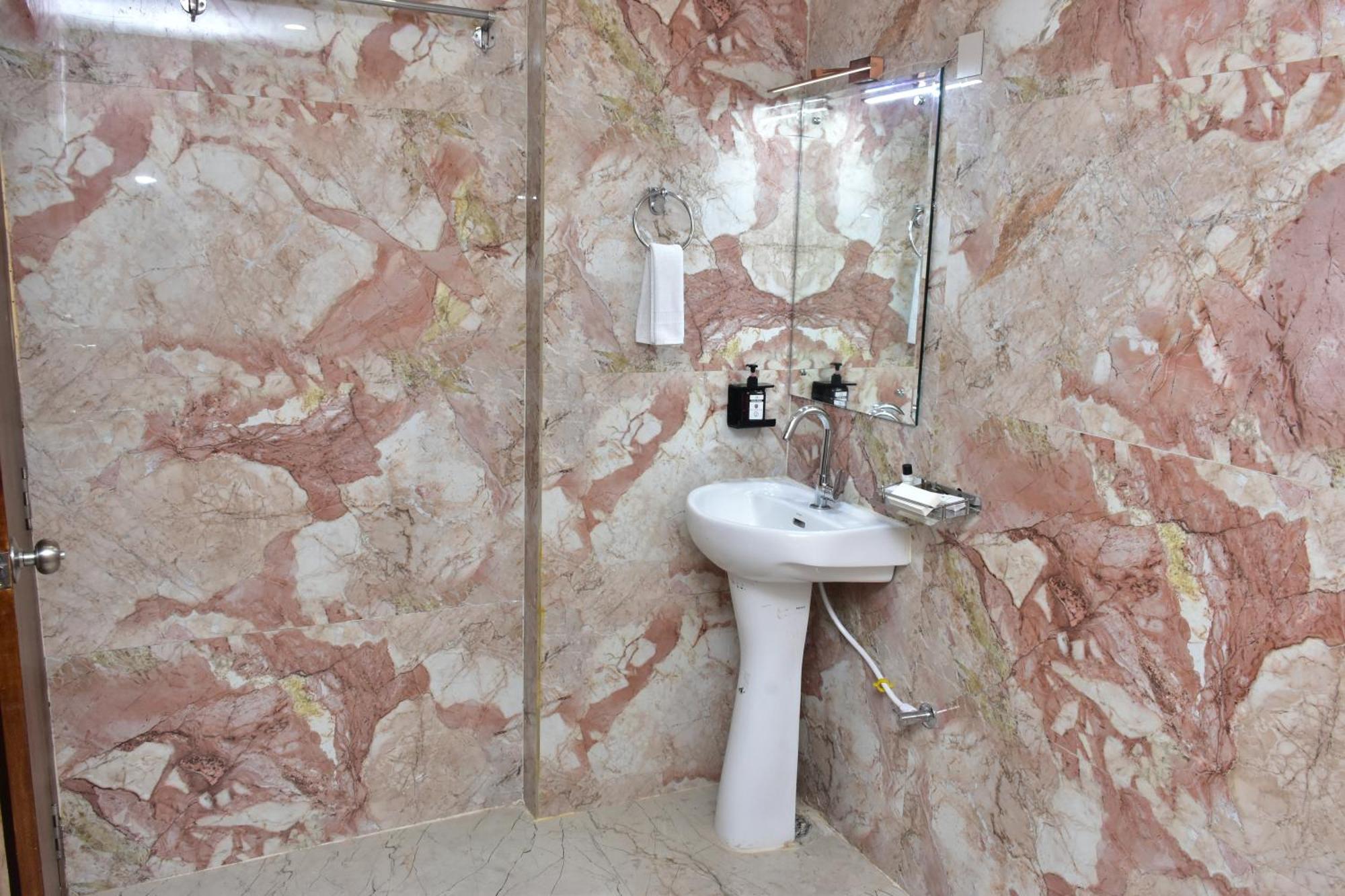 Hotel Jsr Ganga Varanasi Dış mekan fotoğraf